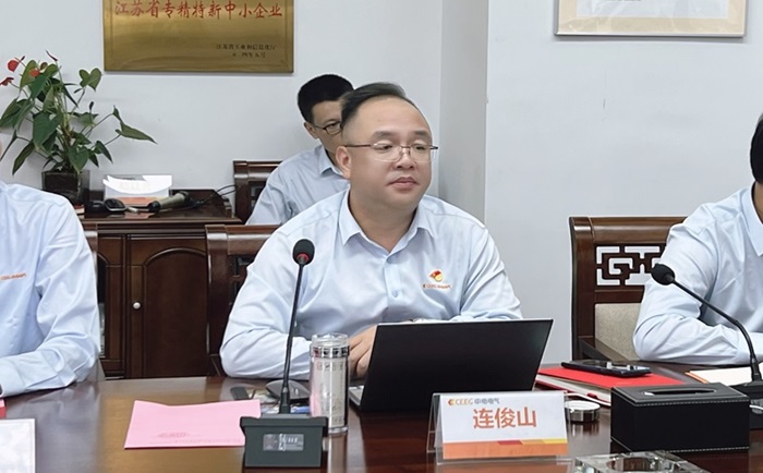 党委副书记、办公室主任 连俊山-ifwb.jpg